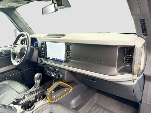 Certified 2022 Ford Bronco Badlands image 32