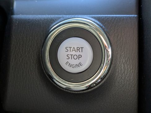 Used 2023 INFINITI QX80 Premium Select w/ Cargo Package image 39