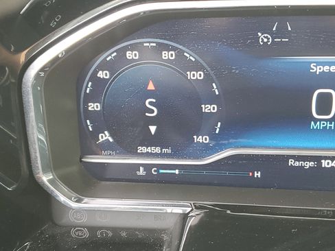 Used 2023 Chevrolet Silverado 1500 LT image 17