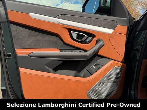 Used 2024 Lamborghini Urus S AWD/4WD image 22