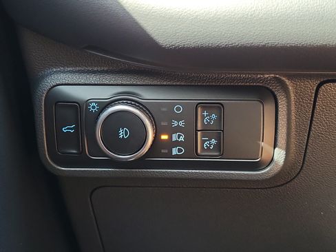 Used 2025 Ford Explorer ST-Line w/ Premium Package RWD image 28