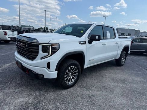 Used 2022 GMC Sierra 1500 AT4 w/ AT4 Premium Package AWD/4WD image 40