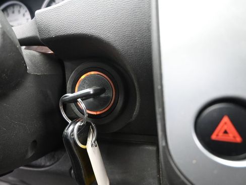 Used 2014 Nissan Frontier PRO-4X image 22