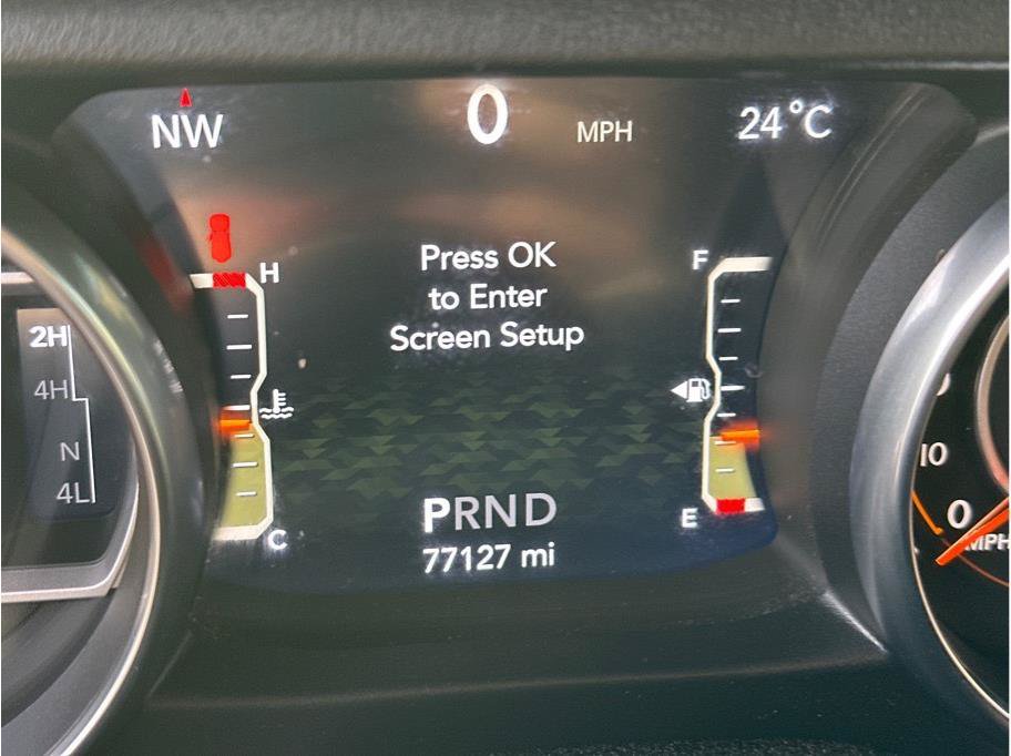Used 2019 Jeep Wrangler Unlimited Sahara AWD/4WD image 22