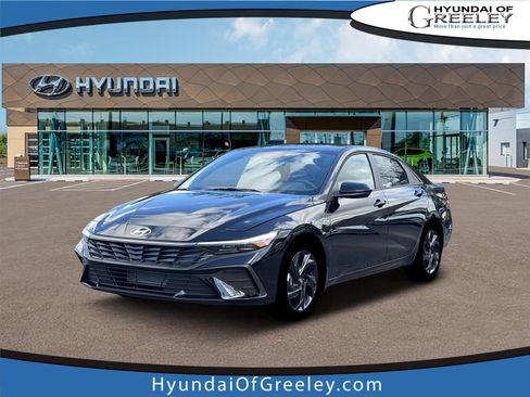 Used 2026 Hyundai Elantra Sport FWD image 1