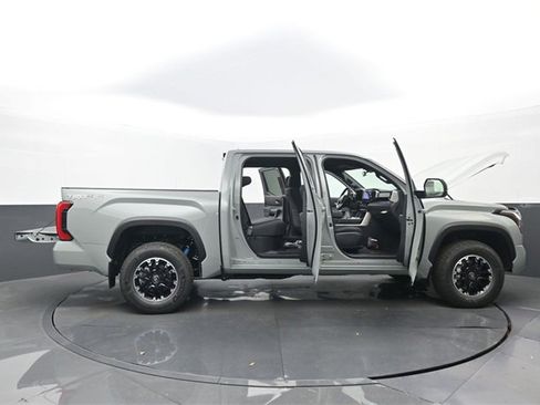 New 2026 Toyota Tundra SR5 w/ TRD Off-Road Package image 31