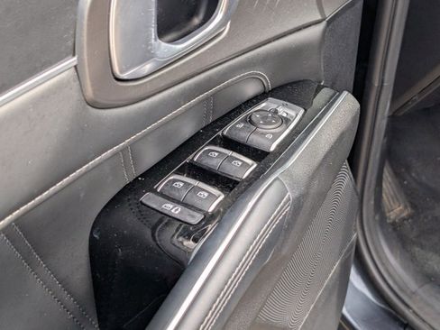 Used 2023 Kia Sorento SX FWD image 16