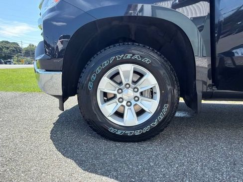 Used 2024 Chevrolet Silverado 1500 LT w/ Protection Package AWD/4WD image 24