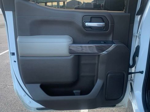 Used 2019 Chevrolet Silverado 1500 LTZ w/ LTZ Premium Package image 17