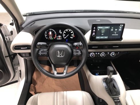 New 2026 Honda HR-V EX-L image 27