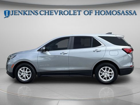 Used 2024 Chevrolet Equinox LT FWD image 8