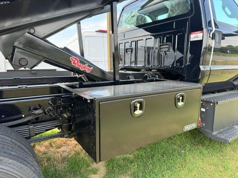 New 2025 Ford F650 2WD Regular Cab Super Duty image 9