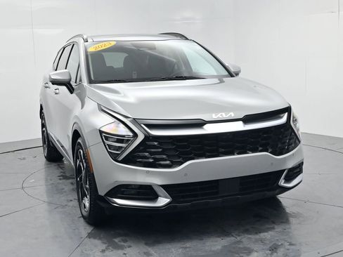Used 2023 Kia Sportage SX image 2