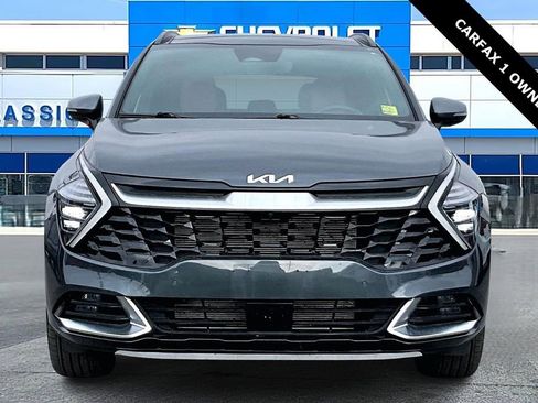 Used 2025 Kia Sportage SX image 2