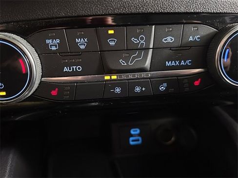 Certified 2022 Ford Escape SEL w/ Technology Package image 15