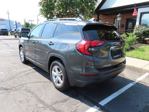 Used 2018 GMC Terrain SLE w/ Infotainment Package I FWD image 5