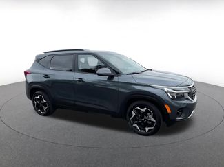 Used 2025 Kia Seltos S video 2