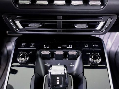 Certified 2024 Porsche 911 Turbo S image 21