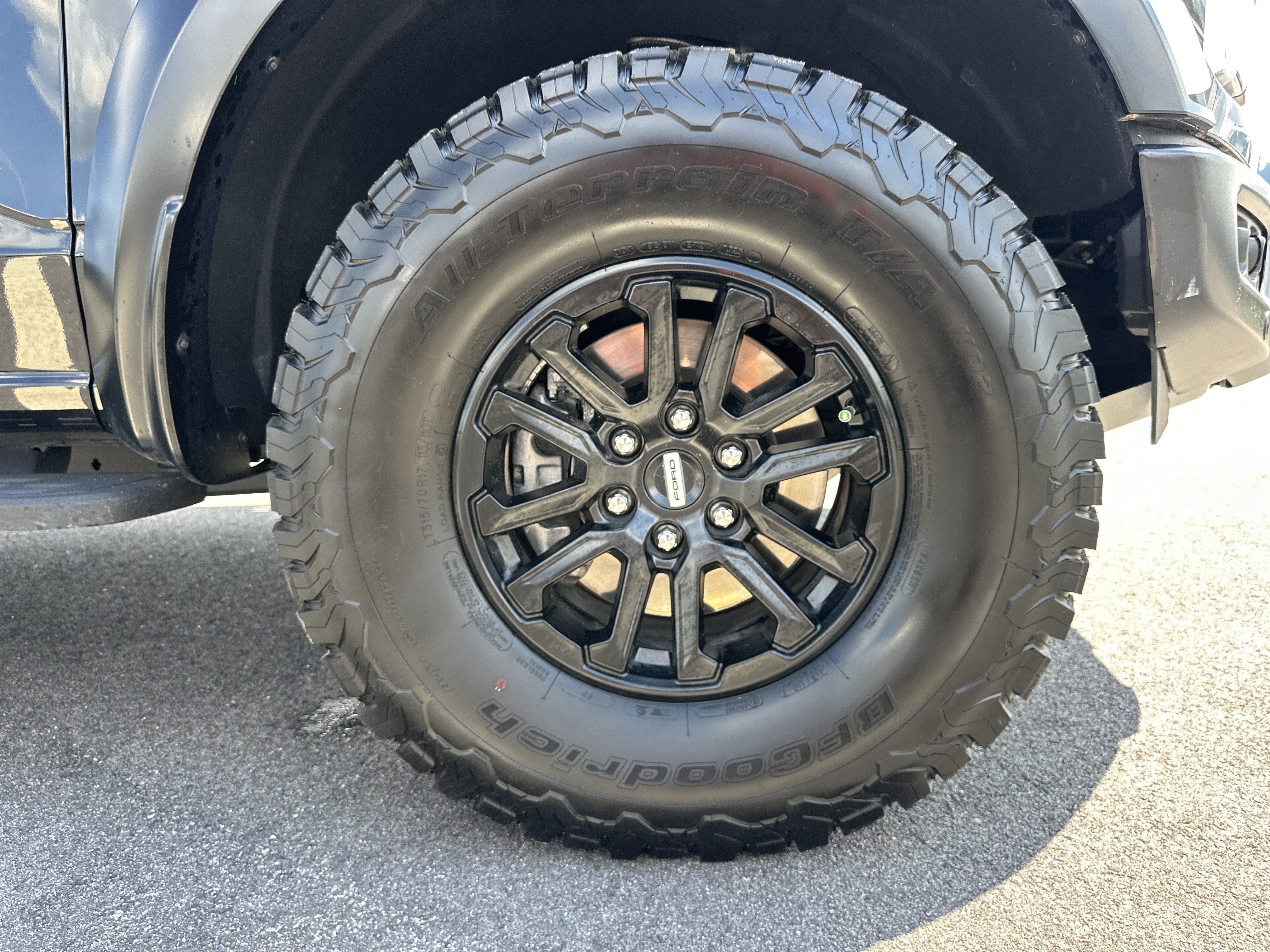 Used 2025 Ford F150 Raptor AWD/4WD image 13
