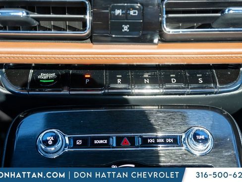 Used 2023 Lincoln Nautilus Reserve AWD/4WD image 13