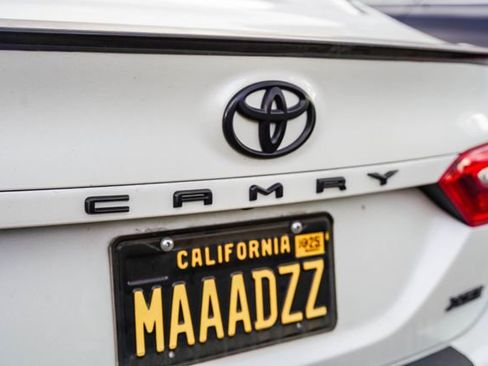 Used 2020 Toyota Camry XSE image 13