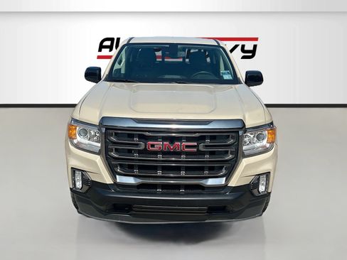 Used 2022 GMC Canyon AT4 w/ Driver Alert Package AWD/4WD image 2
