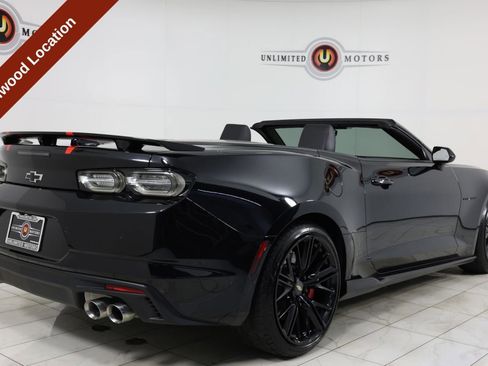 Used 2022 Chevrolet Camaro SS image 3