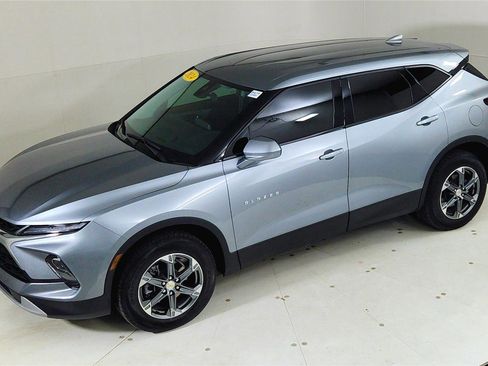 Used 2024 Chevrolet Blazer LT image 18