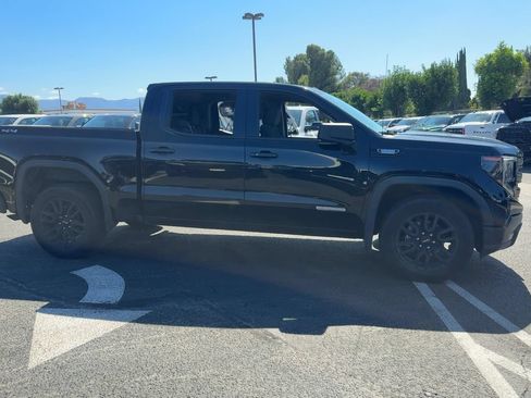 Used 2023 GMC Sierra 1500 Elevation AWD/4WD image 4