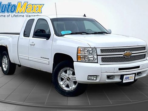 Used 2013 Chevrolet Silverado 1500 LT w/ All-Star Edition AWD/4WD image 3