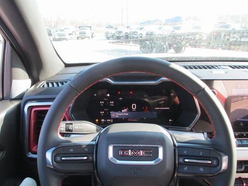 New 2026 GMC Canyon AT4X image 22