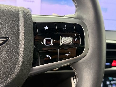 Used 2026 Genesis GV70 2.5T Select image 22