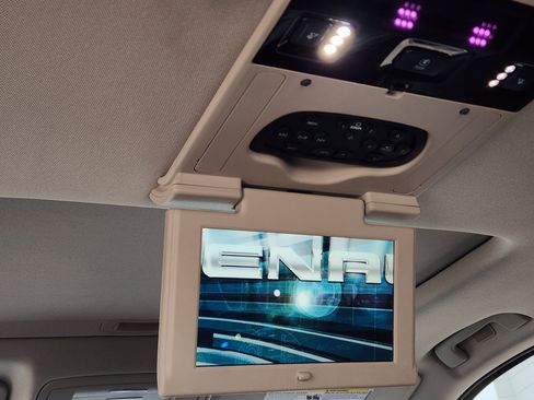 Used 2018 GMC Yukon Denali w/ Open Road Package image 33