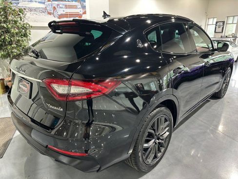 Used 2019 Maserati Levante GranSport AWD/4WD image 28