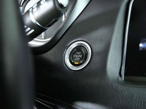 Used 2021 Cadillac XT4 Premium Luxury w/ Enhanced Visibility Package image 22