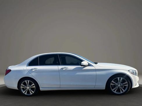 Used 2015 Mercedes-Benz C 300 4MATIC Sedan image 4