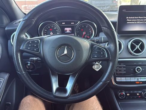Used 2020 Mercedes-Benz GLA 250 4MATIC image 37
