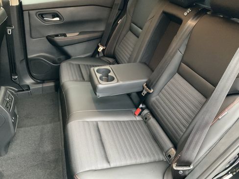 Used 2026 Nissan Rogue Rock Creek image 38