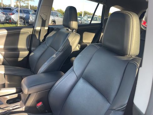 Used 2017 Toyota RAV4 Limited image 18