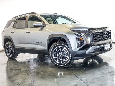 New 2026 Chevrolet Equinox ACTIV w/ Convenience Package III AWD/4WD image 2