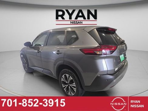Certified 2023 Nissan Rogue SV AWD/4WD image 5
