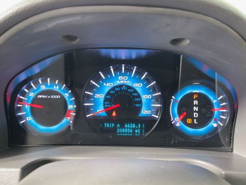 Used 2012 Ford Fusion SEL image 17