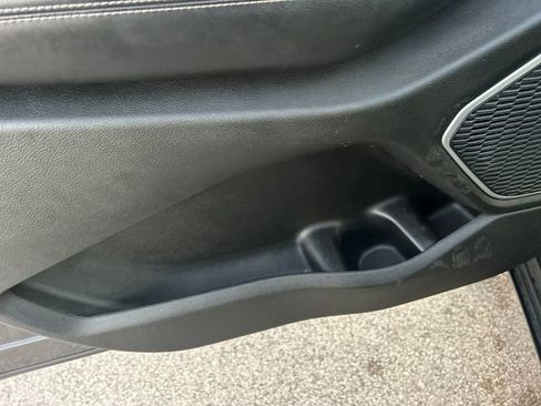 Used 2022 Jeep Grand Cherokee Limited 4xe image 36