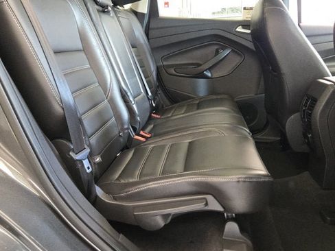 Used 2017 Ford Escape Titanium AWD/4WD image 6