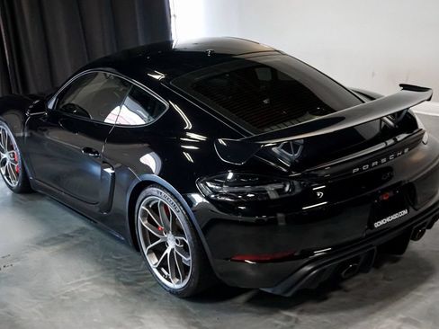 Used 2020 Porsche 718 Cayman GT4 RWD image 66