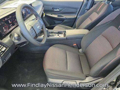 New 2026 Nissan Sentra SR w/ Floor Mat Package FWD image 8