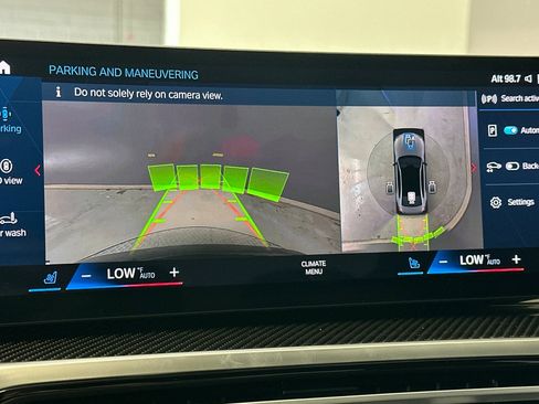 Used 2023 BMW M3 Competition image 25