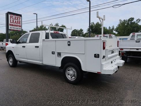 Used 2022 RAM 2500 Tradesman w/ Protection Group AWD/4WD image 3