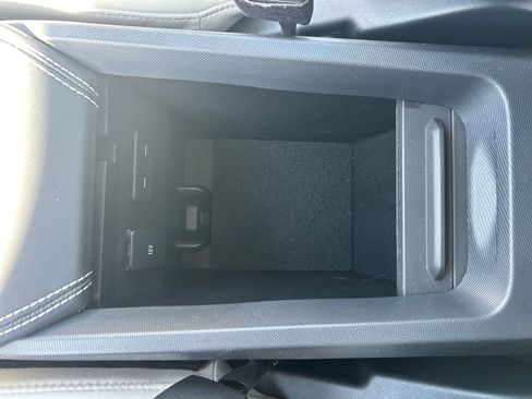 Used 2025 Ford Mustang Mach-E Premium AWD/4WD image 29