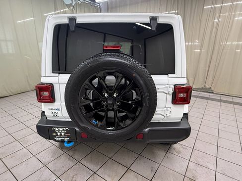 Used 2023 Jeep Wrangler Sahara w/ Cold Weather Group image 6